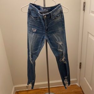 SALE✨ AMERICAN EAGLE LIGHT BLUE JEANS SIZE 6